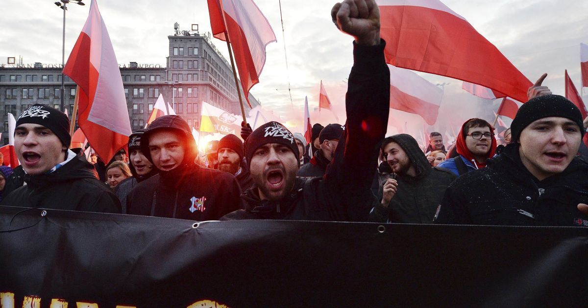 У Польщі відбулася хода до Дня незалежності. Організатори заявляють про 150 тисяч учасників