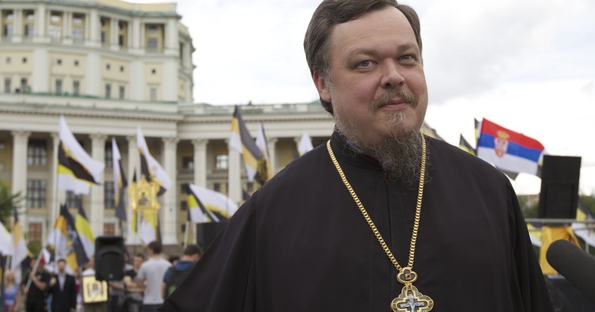 В РПЦ призвали уничтожать внутренних врагов для "назидания остальных"