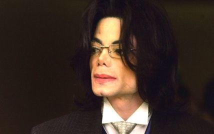 Представники Майкла Джексона прокоментували знайдене дитяче порно на його ранчо
