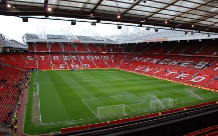 Матч "Манчестер Юнайтед" – "Борнмут" відклали через підозрілий предмет на стадіоні