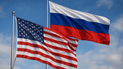 Прапори США та Росії