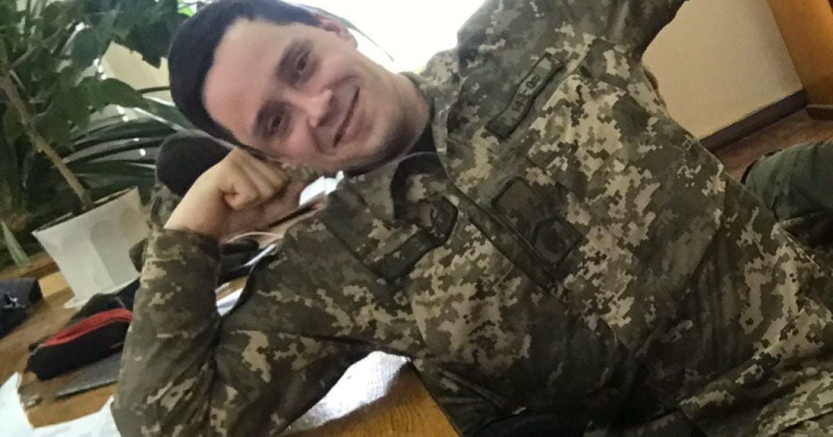 "Закрою летную программу и займусь подготовкой курсантов": история погибшего в Ан-26 штурмана Евгения Скоробогатько