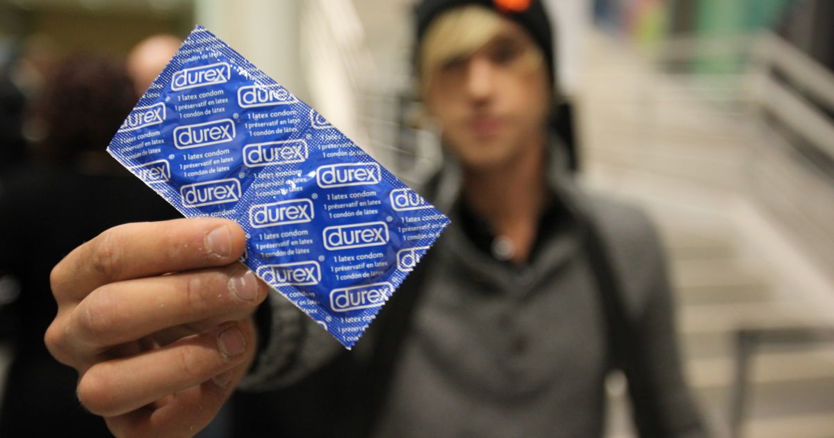 Гослекслужба обнаружила в Украине опасную партию презервативов Durex