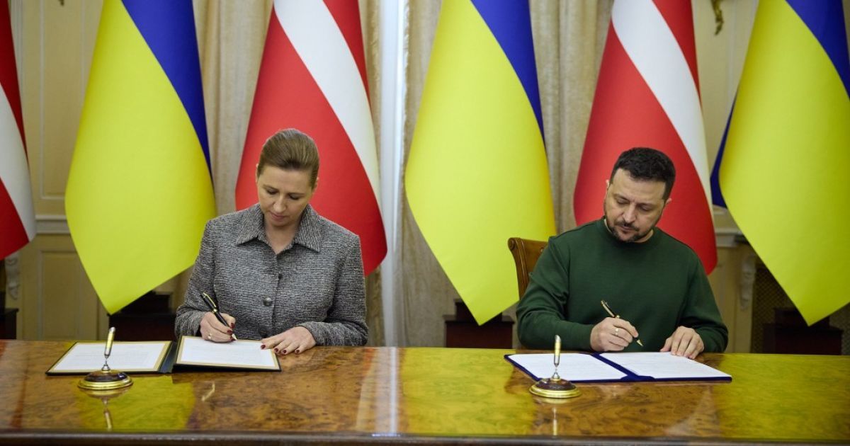 Президент Украины Владимир Зеленский и премьер-министр Дании Мэтте Фредериксен