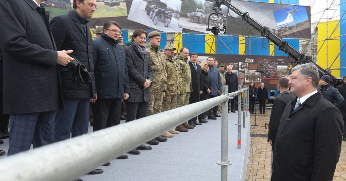 Церемонія заміни беретів десантників_5 / © УНИАН