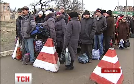 Луганчане рассказывают о реалиях в городе и о мечте вернуться в Украину