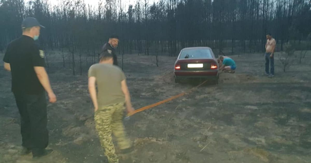 пожежа у Луганській області_2 / © Тетяна Погукай