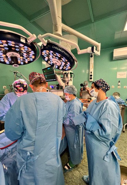 Роды под обстрелами: в Киеве женщина с тяжелым сердечным диагнозом родила сына