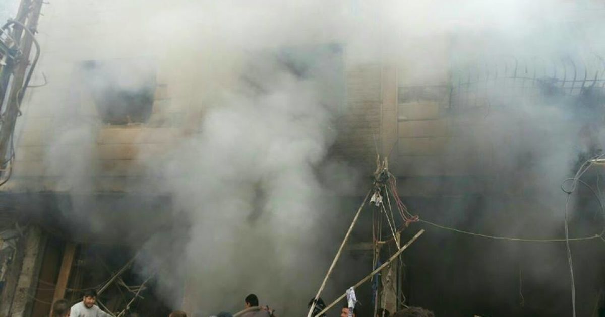 Наслідки бомбардувань сирійського міста Дума. / © Facebook.com/Radio Free Syria