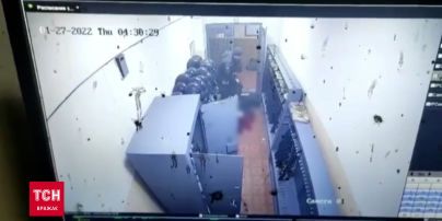 Военный расстрелял солдат в Днепре: появилось видео момента трагедии (18+)
