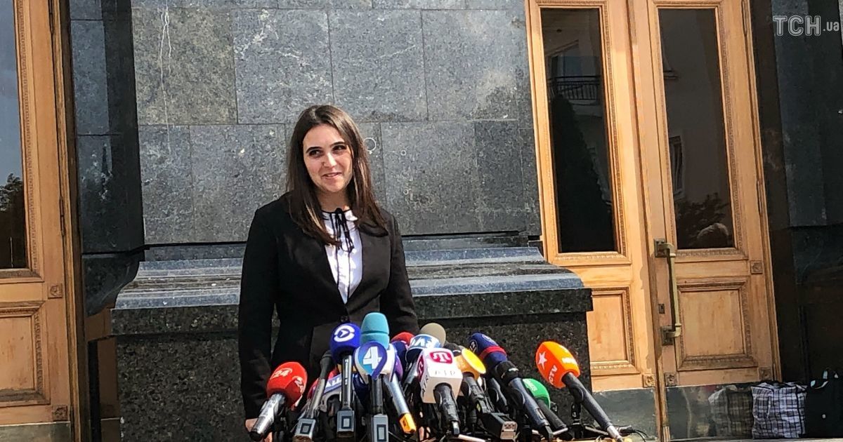 НСЖУ закликала прессекретарку Зеленського вибачитися перед журналістами за "некоректну поведінку"