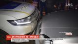 У Миколаєві патрульні ледь врятували від самосуду таксистів наркомана, який викрав та розбив авто