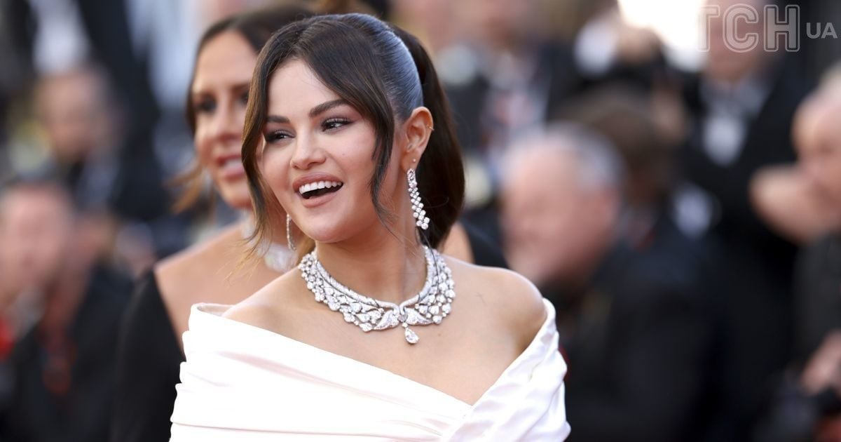 Селена Гомес