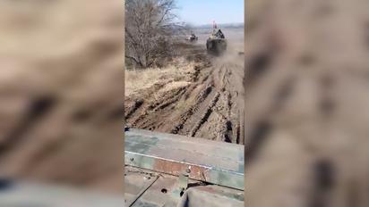 Польшу возмутили флаги УПА на переданной ВСУ технике