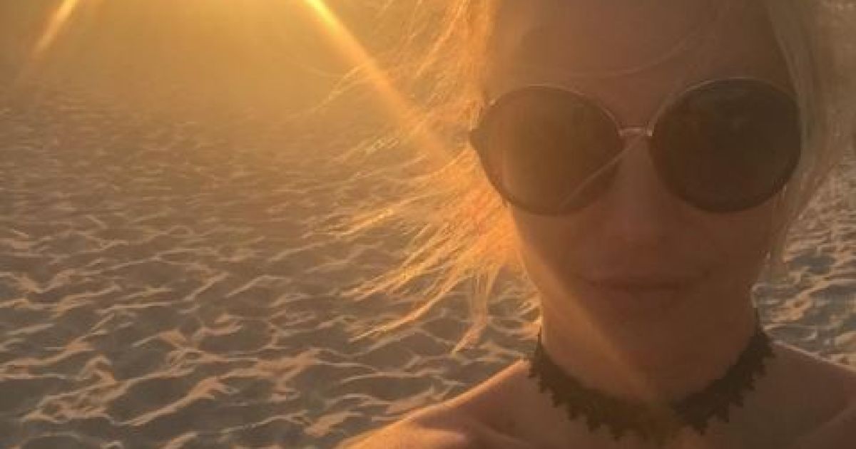 Спирс в очередной раз поделилась пляжными фото / © instagram.com/britneyspears