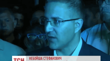 В Сербії на кордонах застрягли тисячі мігрантів, яких перестали пропускати далі