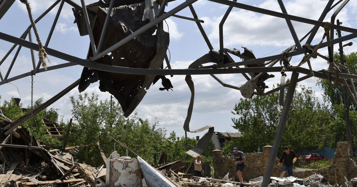 Російські окупанти 10 червня тричі обстріляли Сумську область: загинула одна людина