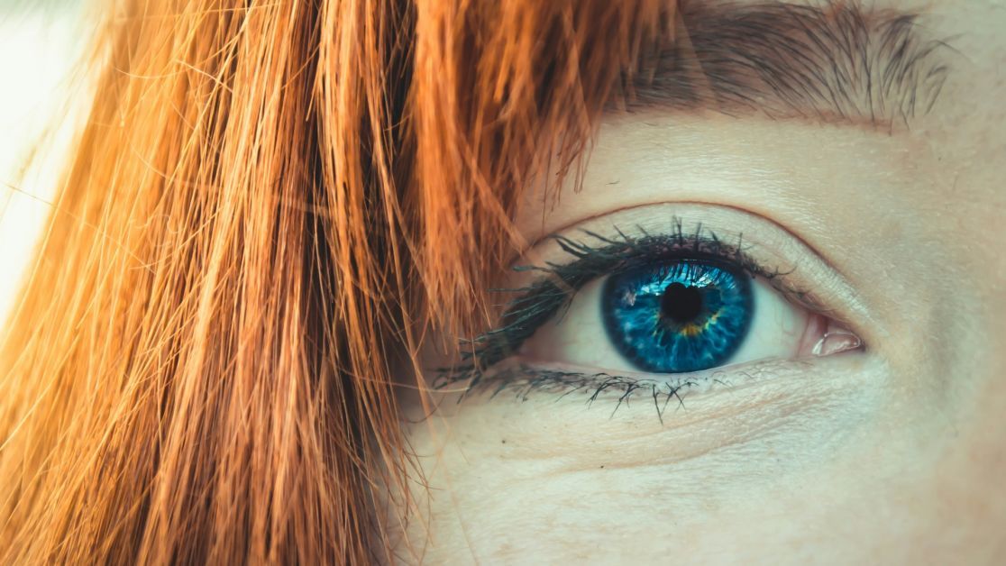 Какой цвет волос подходит к голубым глазам [40 фото] - оттенки для голубоглазых девушек