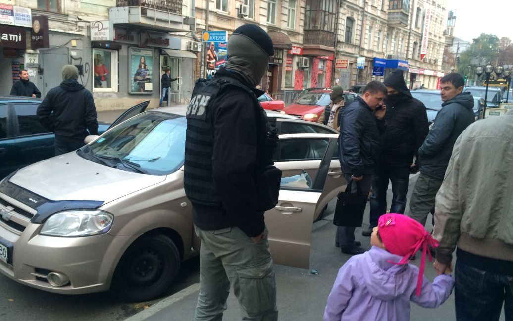 В Киеве СБУ задержала авто с луганскими номерами / © Фото Валерии Ковалинской/ТСН
