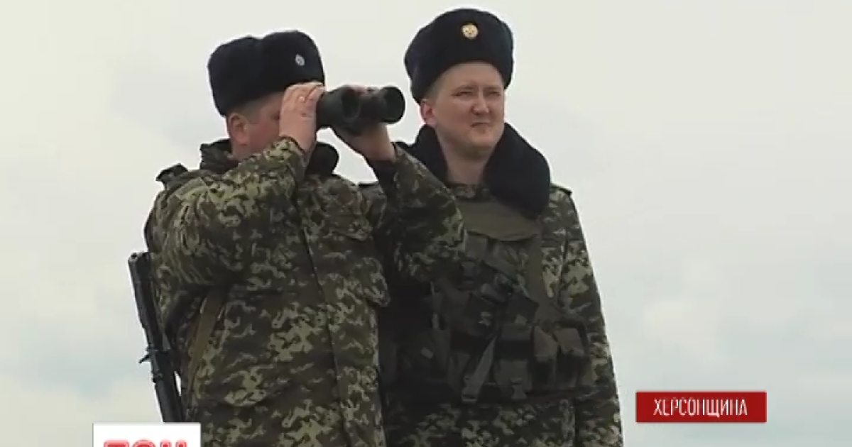 Острів Джарилгач перекриває море на водному шляху від Криму до Херсонщини