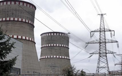 Ядерний тероризм РФ: Рівненська АЕС зупинила роботу одного з чотирьох енергоблоків, а Хмельницька - два