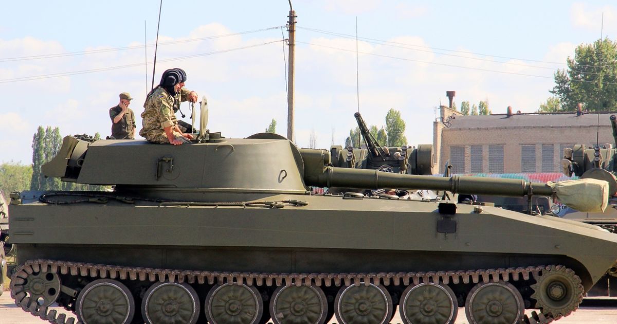 Во время подготовки к торжествам на военном аэродроме в Чугуеве / © Министерство обороны Украины
