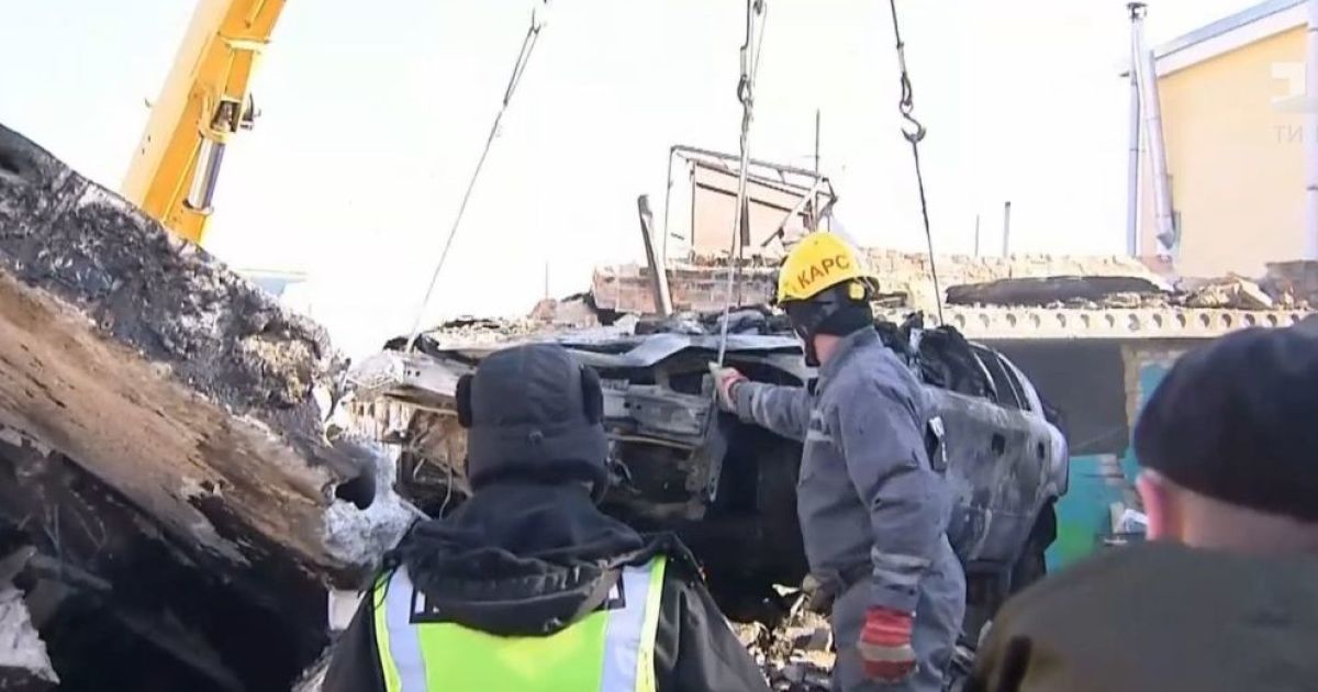 В гаражном кооперативе Киева прогремел мощный взрыв