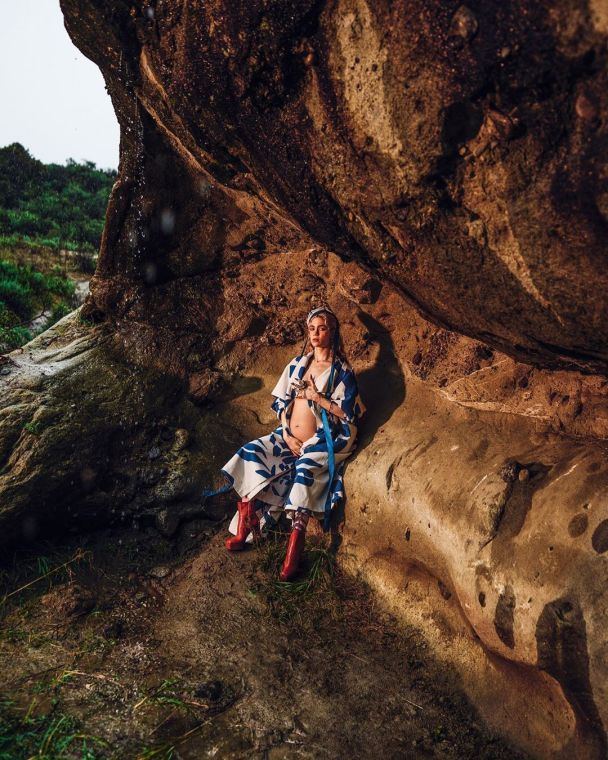  / © instagram.com/grimes