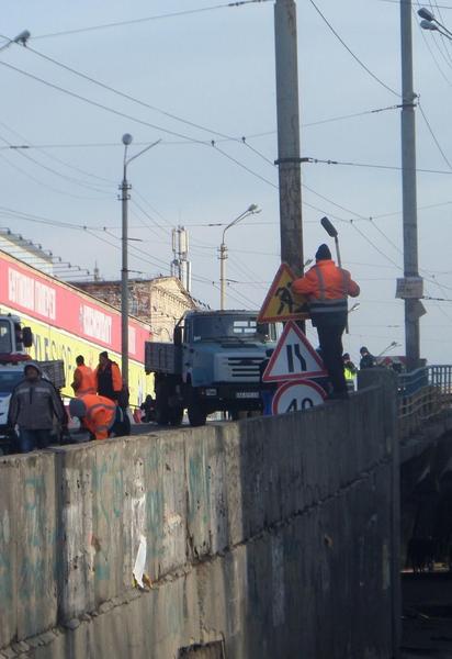 У Києві перекриють Шулявський шляхопровід. Робота громадського транспорту і схеми об’їзду в Інфографіці