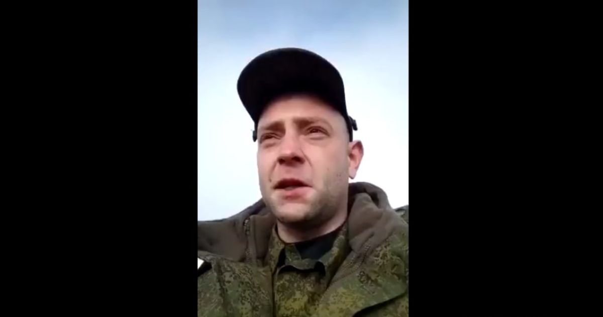 "Ні підготовки, ні стрільбищ, ніх*я": мобілізовані росіяни, ледь не плачучи, розповідають, що їх одразу відправили на фронт (відео)