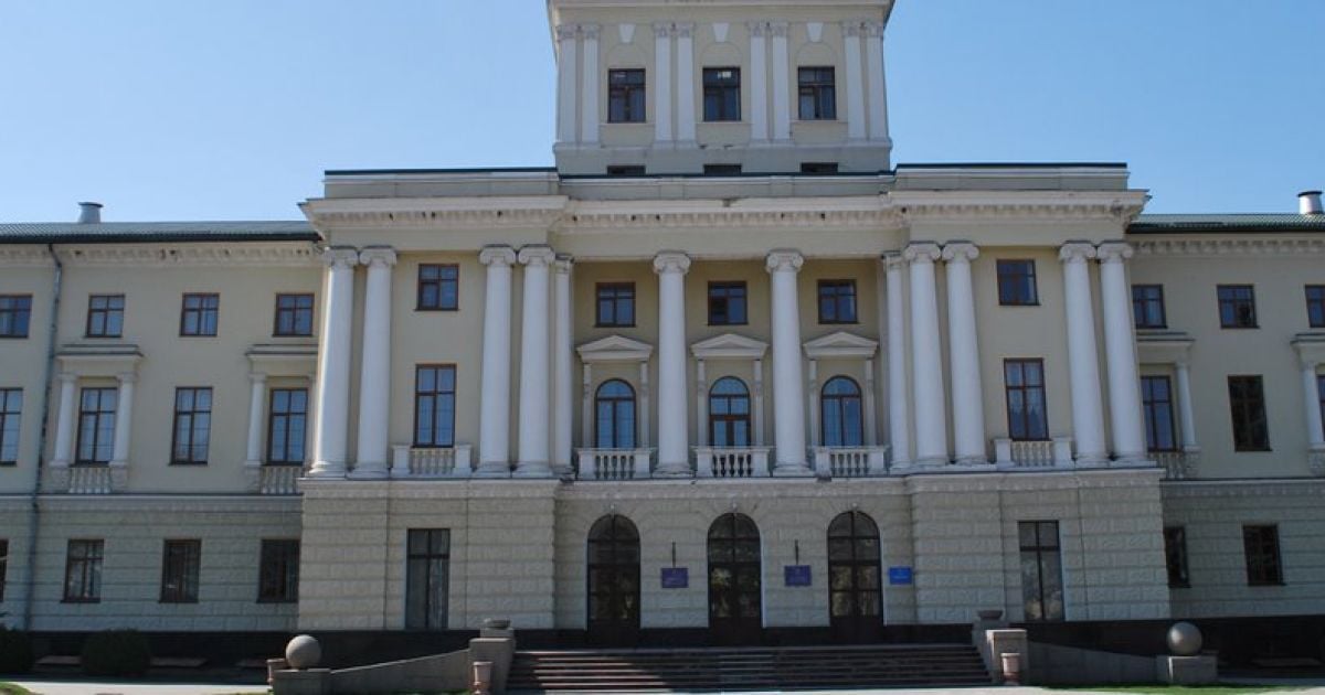 В Хмельницкой ОГА обнаружили вспышку COVID-19