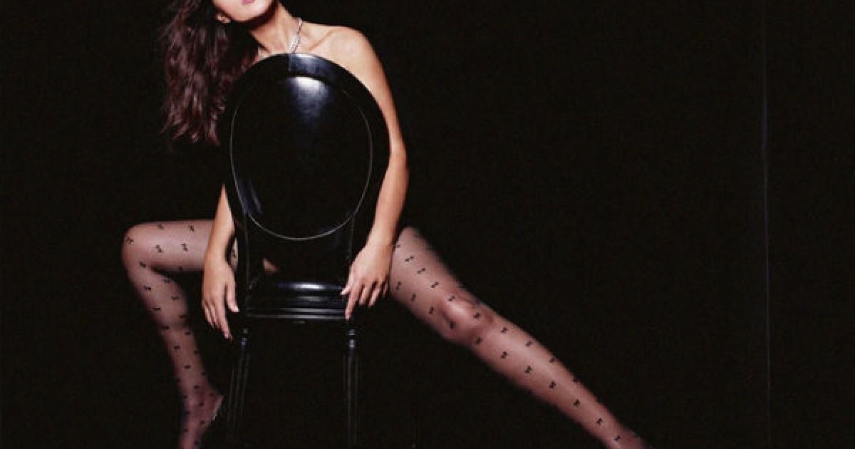 Белуччі знялася у пікантному фотосеті / © luimagazine.fr