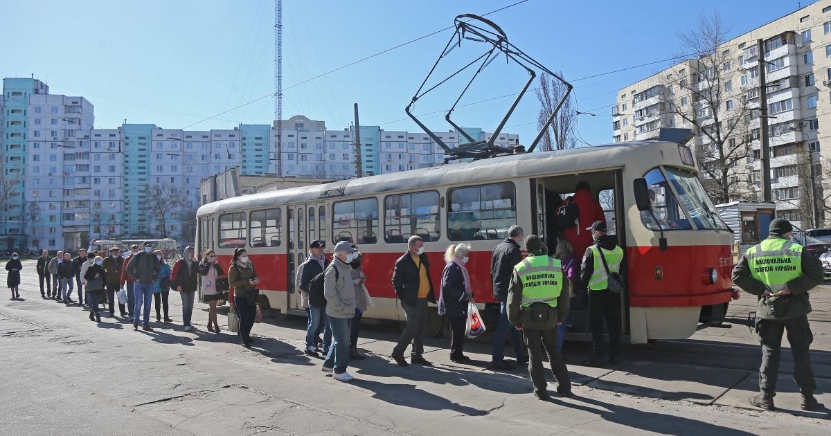 В Киеве ввели более жесткие ограничения на время карантина. Кличко рассказал о новых правилах жизни в столице