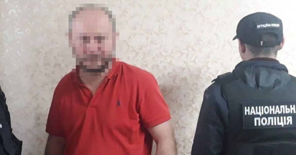 У Києві судитимуть чотирьох шахраїв