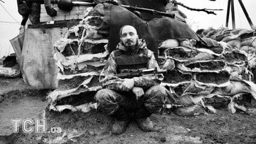 Боєць на позивний «Козак», який воює на підступах до Донецька. Має 7 дітей, і не може всидіти вдома. / © Дмитро Мороз/Журналіст "Спецкор"