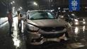 В Киеве пьяный мужчина на Hyundai влетел в Volkswagen на стоп-линии и скрылся с места ДТП: фото
