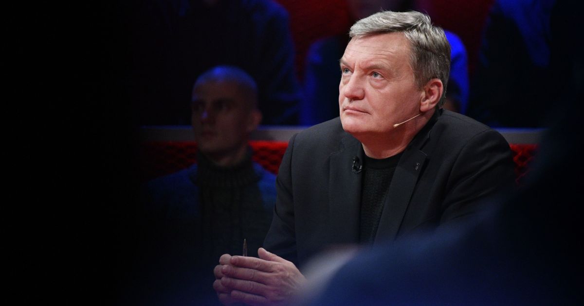 Заместителю министра Грымчаку и его шурину объявили о подозрениях. В чем обвиняют