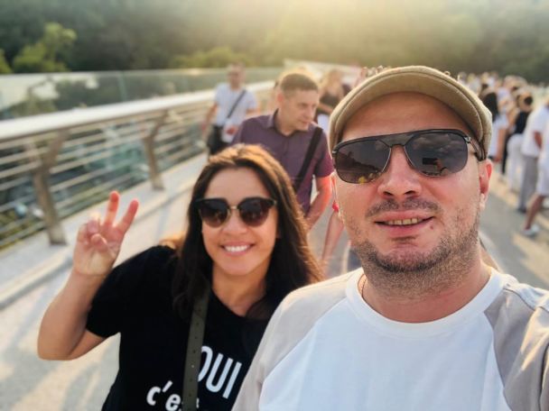 Наталка Карпа з чоловіком / © instagram.com/natalkakarpa