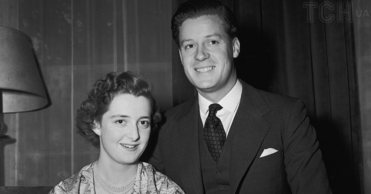 Джон, граф Спенсер и Фрэнсис Рут Рош - родители принцессы Дианы