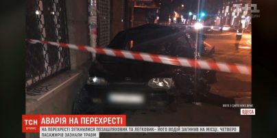 Одна людина загинула, четверо зазнали травм внаслідок ДТП у середмісті Одеси