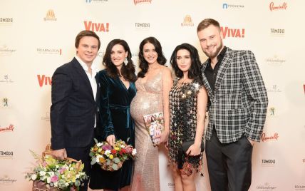 Дмитрий Комаров, Лидия Таран и беременная Валентина Хамайко подарили хрустальную звезду журналу Viva!