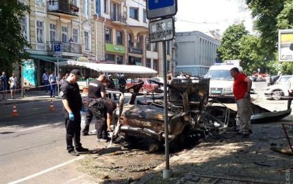 Представители РФ и 600 грамм взрывчатки. В полиции озвучили подробности взрыва авто в центре Одессы