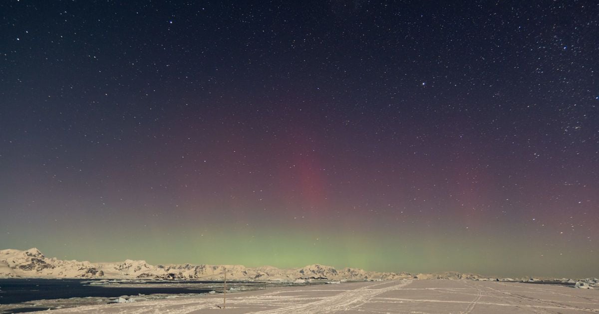Полярне сяйво / Національний антарктичний науковий центр
