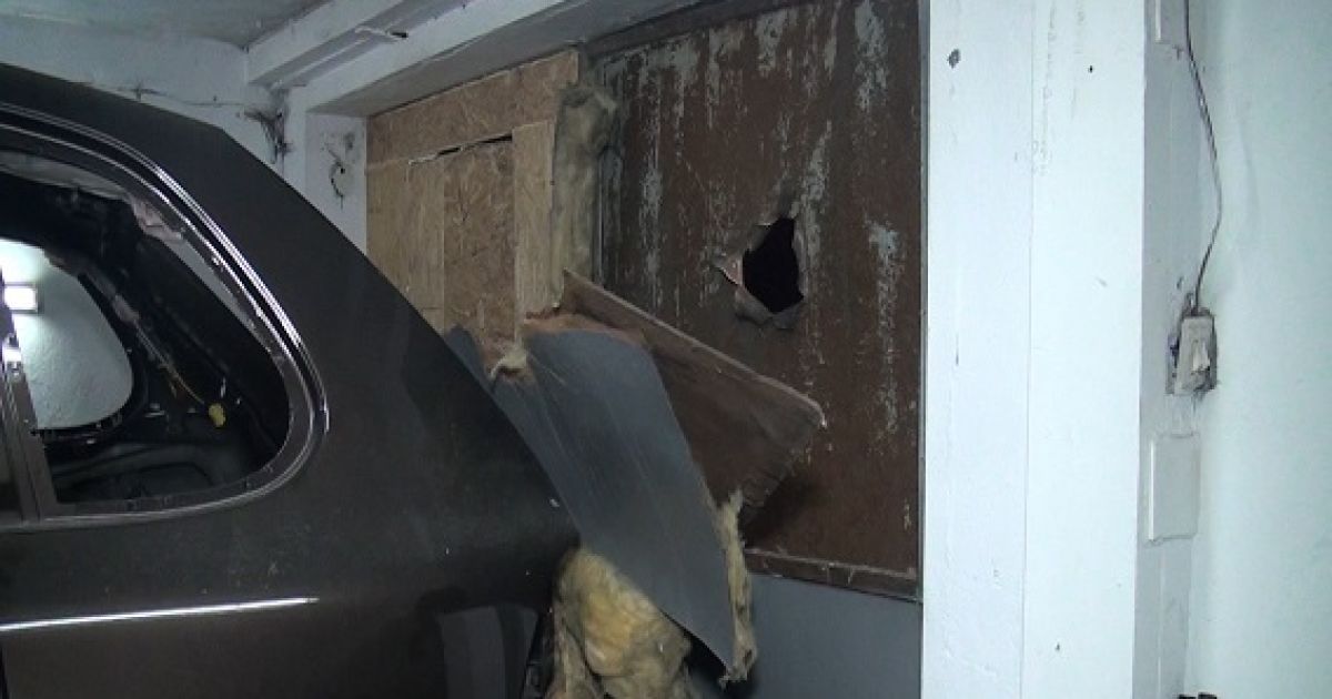У Києві з гранатомета розстріляли СТО / © ГУ Національної поліції України у місті Києві