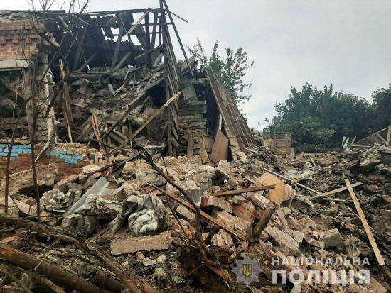 Окупанти обстріляли 14 населених пунктів на Донеччині: є загиблі та поранені (фото)
