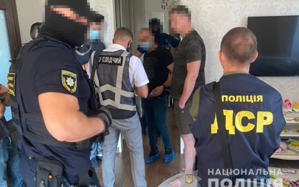 Затримання посадовція Міноборони на хабарі / © Національна поліція України