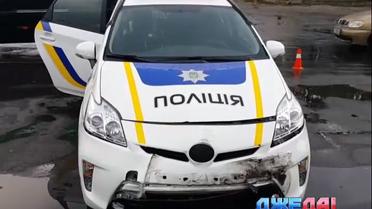 ДТП с участием полицейского Prius произошла прямо в центре столицы