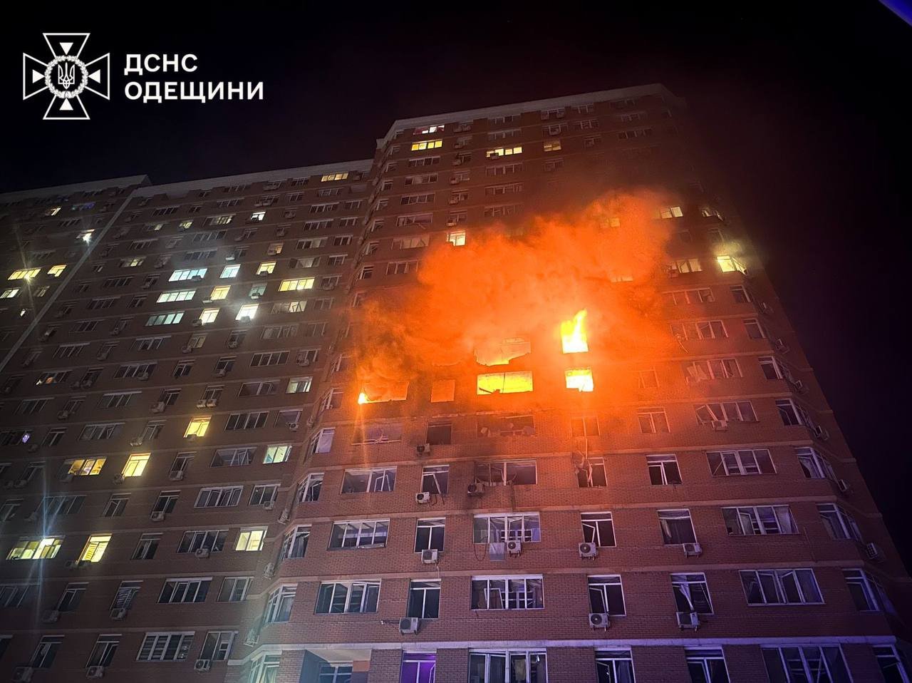 Удар по Одесі 28 червня 2025 року _1 / © ДСНС