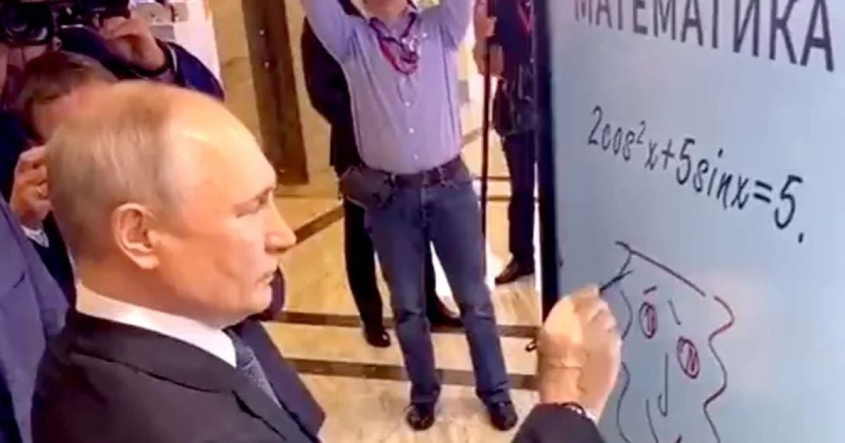 Путін намалював дивну істоту