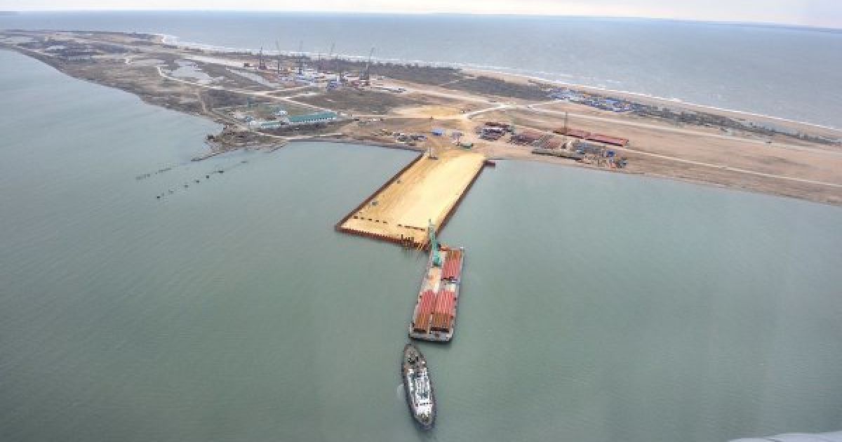 Арестовали турецкий сухогруз, который повредил строительство моста между Крымом и РФ